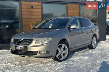 Лифтбек Skoda Superb 2013 в Шептицькому