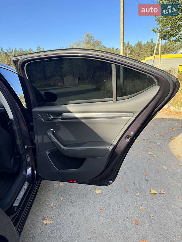 Лифтбек Skoda Superb 2019 в Коростышеве