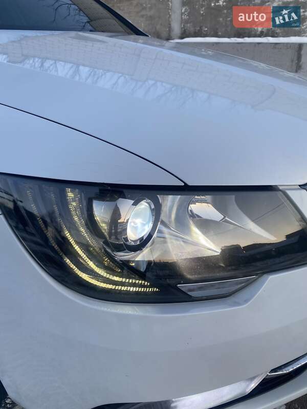 Лифтбек Skoda Superb 2014 в Прилуках