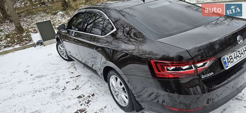 Лифтбек Skoda Superb 2018 в Виннице