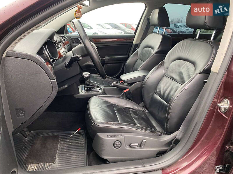 Лифтбек Skoda Superb 2009 в Львове