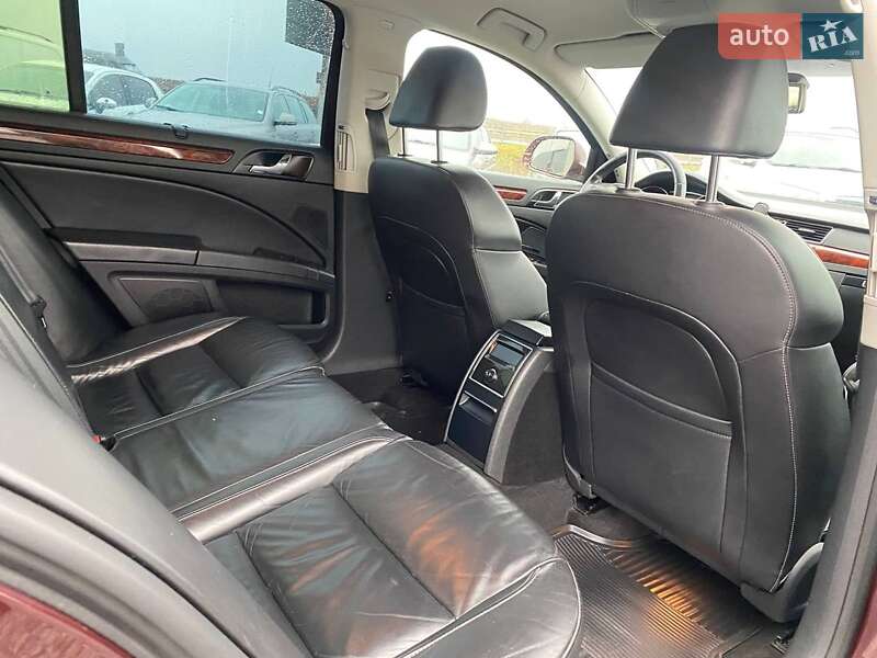 Лифтбек Skoda Superb 2009 в Львове