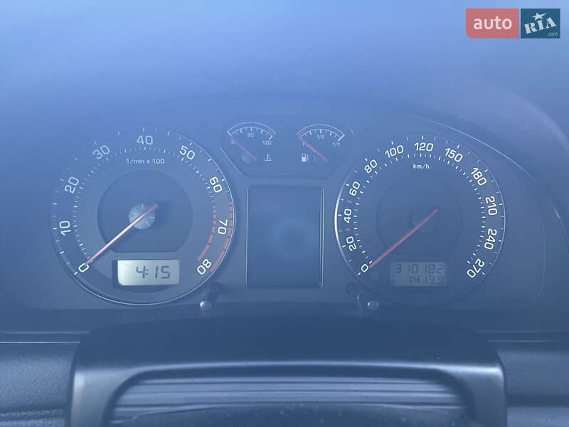 Лифтбек Skoda Superb 2003 в Киеве