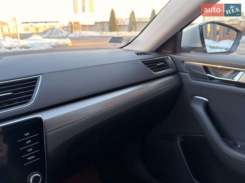 Универсал Skoda Superb 2020 в Мукачево