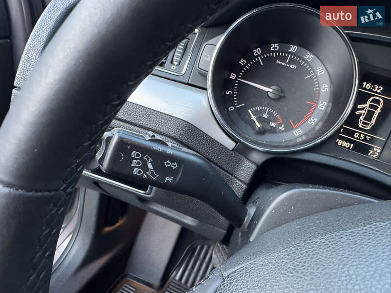 Ліфтбек Skoda Superb 2010 в Ужгороді фото 34 Ліфтбек Skoda Superb 2010 в Ужгороді