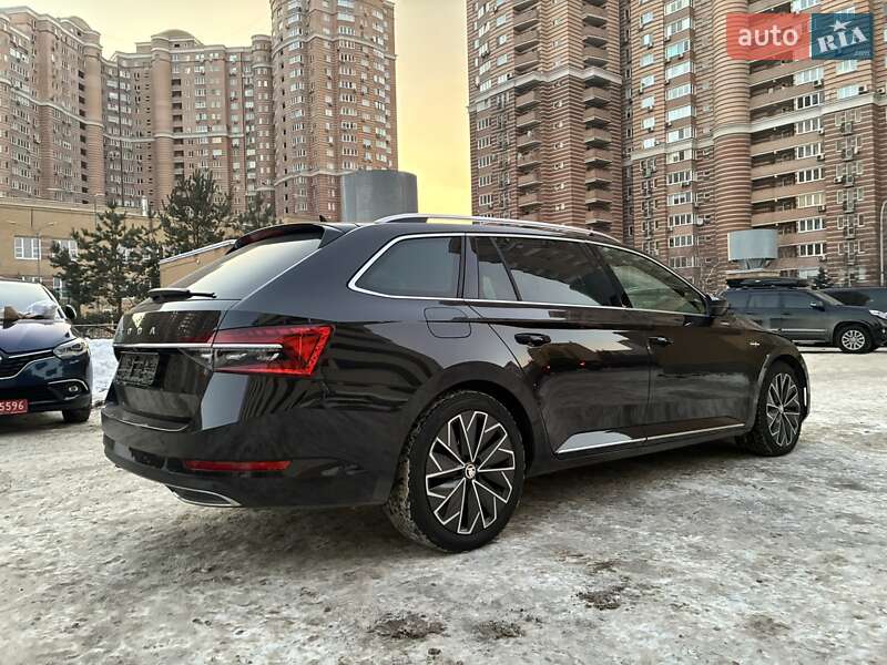 Универсал Skoda Superb 2021 в Киеве