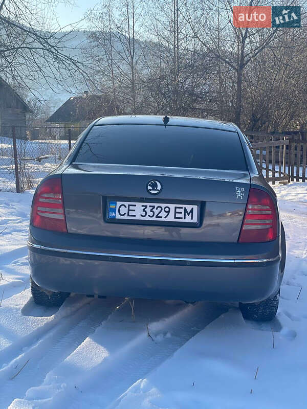 Лифтбек Skoda Superb 2005 в Путиле фото 4 Лифтбек Skoda Superb 2005 в Путиле