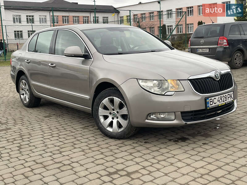 Лифтбек Skoda Superb 2010 в Самборе фото 17 Лифтбек Skoda Superb 2010 в Самборе