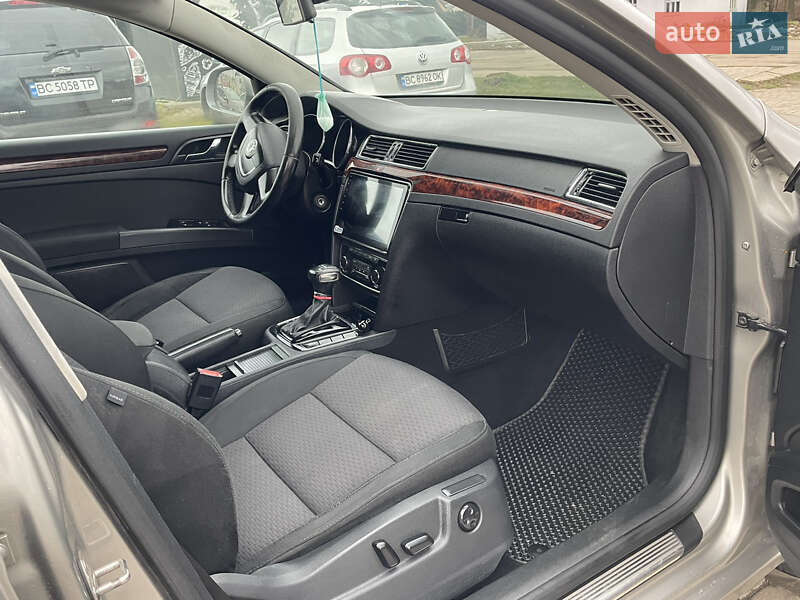 Лифтбек Skoda Superb 2010 в Самборе фото 43 Лифтбек Skoda Superb 2010 в Самборе