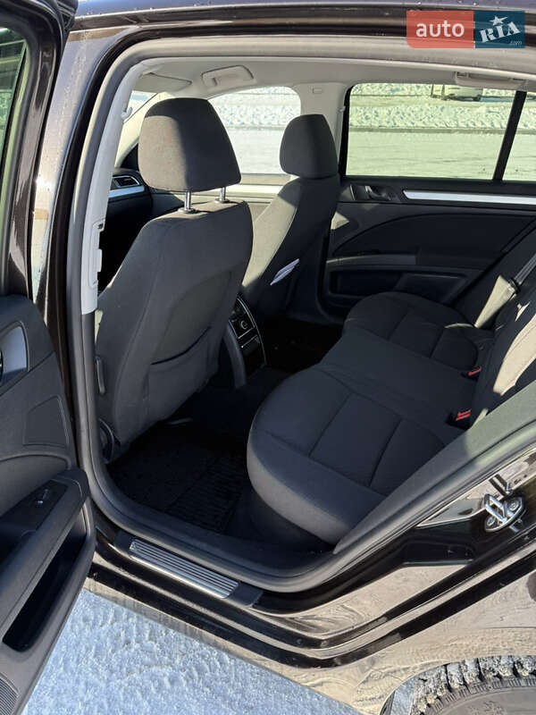 Лифтбек Skoda Superb 2013 в Ровно фото 12 Лифтбек Skoda Superb 2013 в Ровно