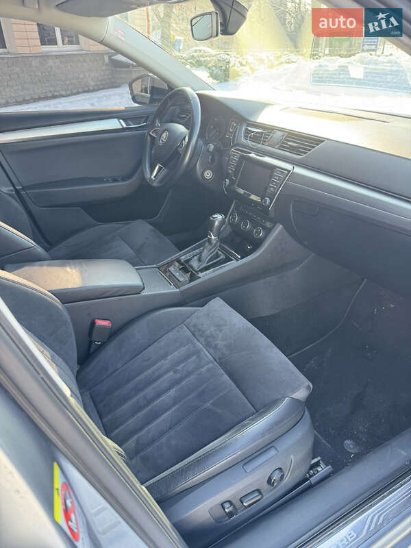 Лифтбек Skoda Superb 2016 в Киеве фото 13 Лифтбек Skoda Superb 2016 в Киеве