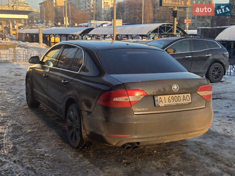 Лифтбек Skoda Superb 2013 в Киеве фото 5 Лифтбек Skoda Superb 2013 в Киеве