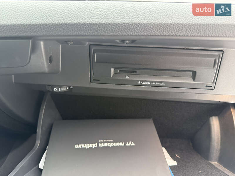 Лифтбек Skoda Superb 2016 в Днепре