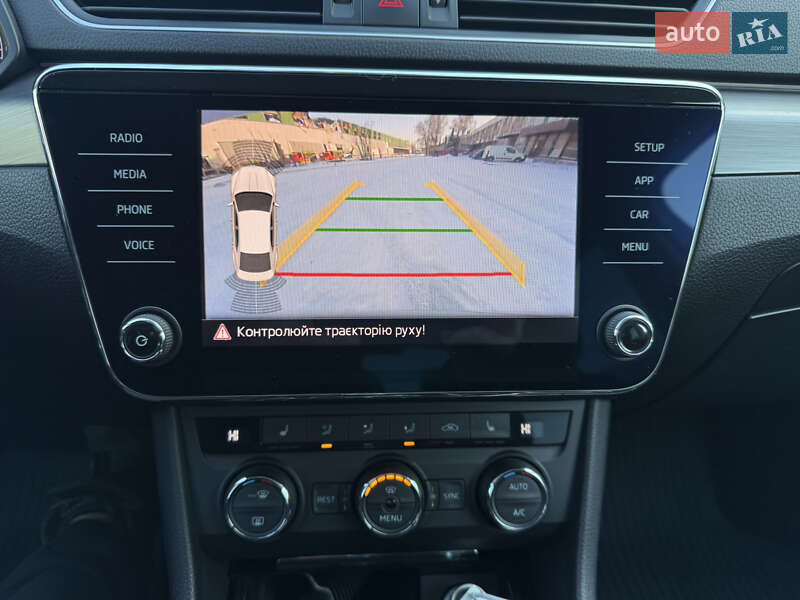 Лифтбек Skoda Superb 2016 в Днепре