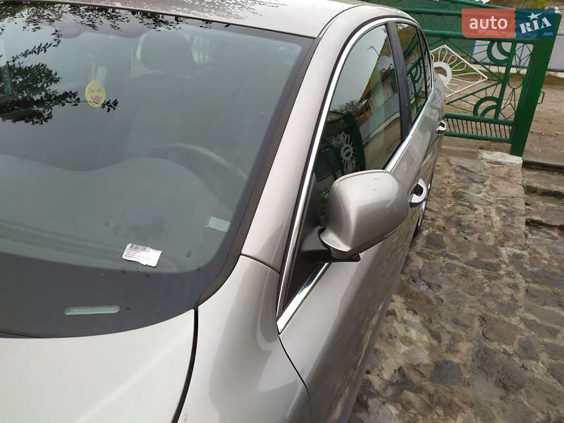 Ліфтбек Skoda Superb 2011 в Бершаді