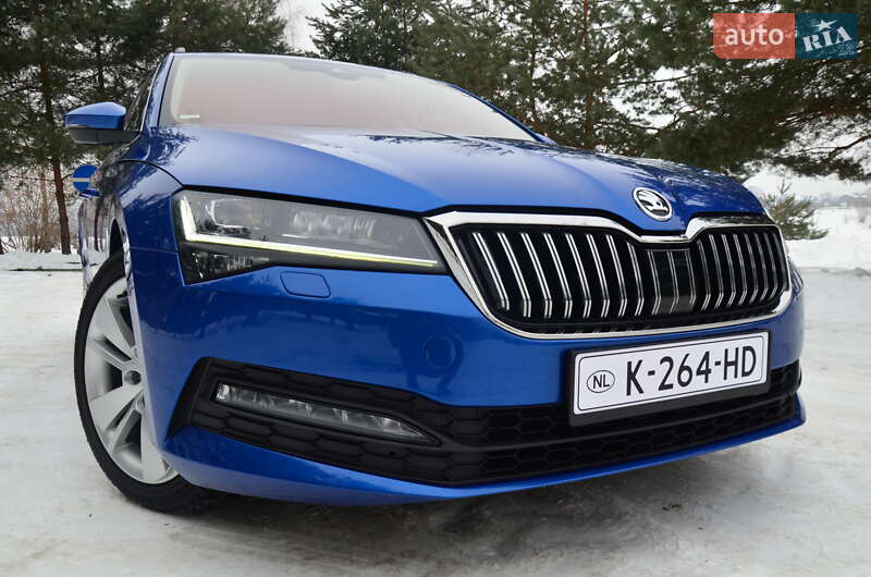 Универсал Skoda Superb 2022 в Дрогобыче
