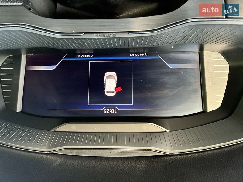 Универсал Skoda Superb 2019 в Киеве фото 68 Универсал Skoda Superb 2019 в Киеве
