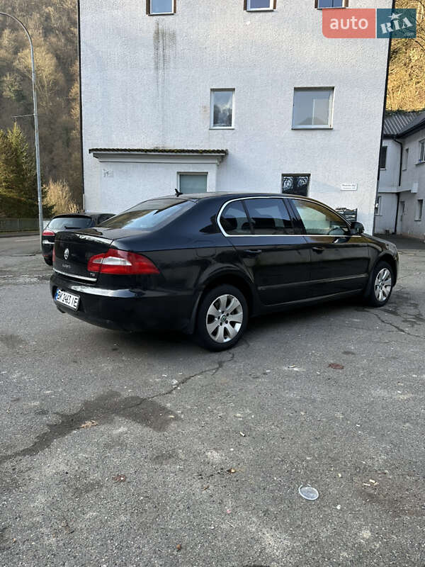 Лифтбек Skoda Superb 2010 в Владимирце фото 2 Лифтбек Skoda Superb 2010 в Владимирце