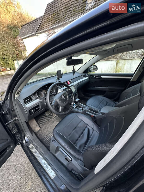 Лифтбек Skoda Superb 2010 в Владимирце фото 10 Лифтбек Skoda Superb 2010 в Владимирце