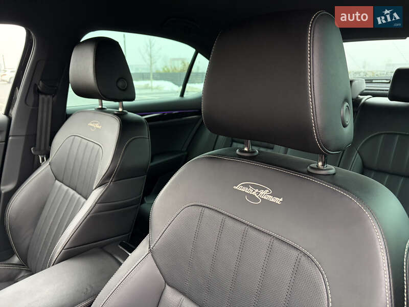 Лифтбек Skoda Superb 2023 в Мукачево