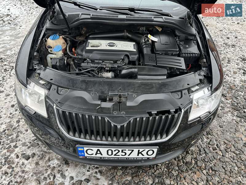 Лифтбек Skoda Superb 2010 в Смеле