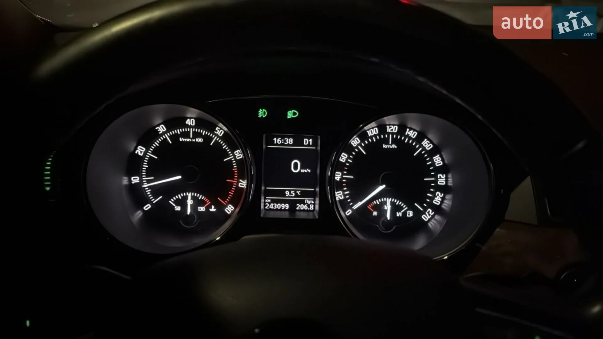 2013 Skoda Superb - мініатюра 12