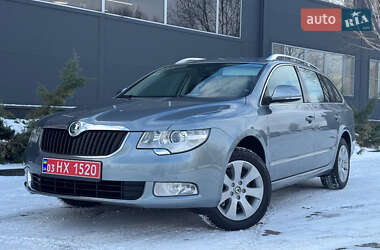 Универсал Skoda Superb 2011 в Умани