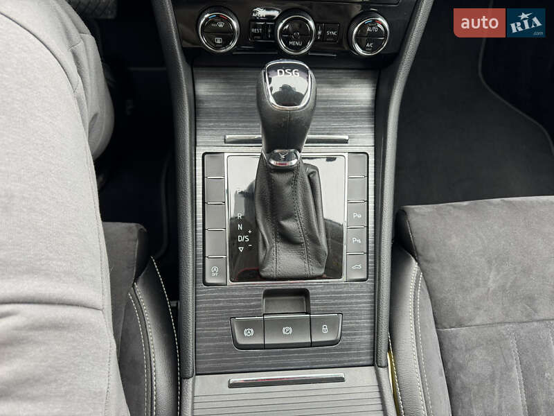 Универсал Skoda Superb 2019 в Лопатине