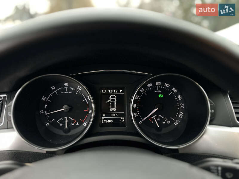 Универсал Skoda Superb 2011 в Луцке фото 26 Универсал Skoda Superb 2011 в Луцке