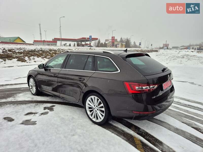Универсал Skoda Superb 2017 в Стрые