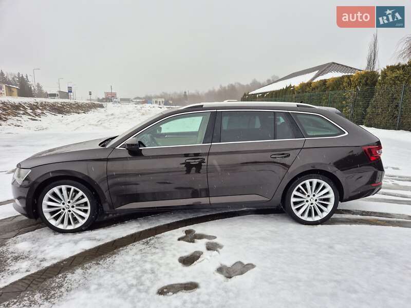 Универсал Skoda Superb 2017 в Стрые