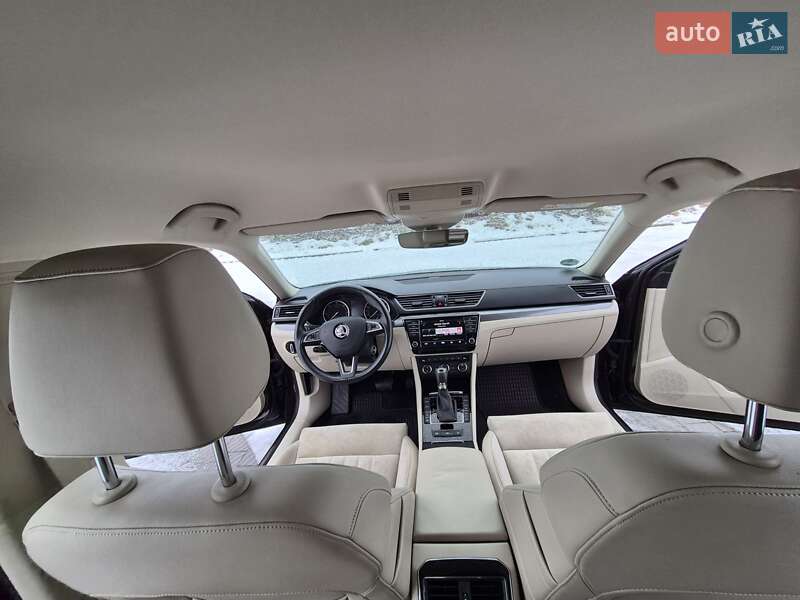 Универсал Skoda Superb 2017 в Стрые