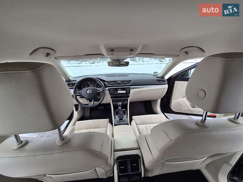 Универсал Skoda Superb 2017 в Стрые
