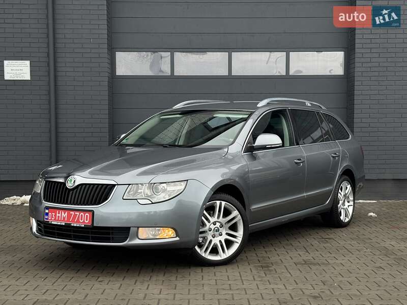 Універсал Skoda Superb 2011 в Луцьку