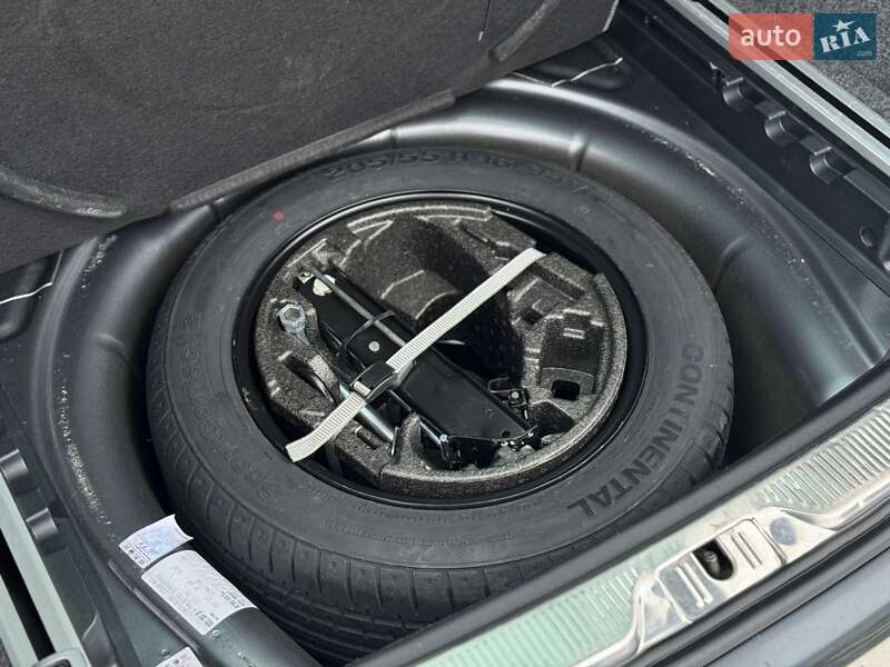 Універсал Skoda Superb 2011 в Луцьку