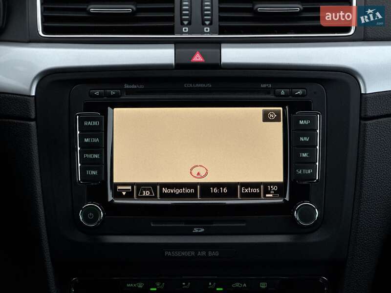 Універсал Skoda Superb 2011 в Луцьку