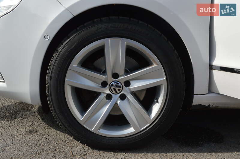 Универсал Skoda Superb 2012 в Одессе