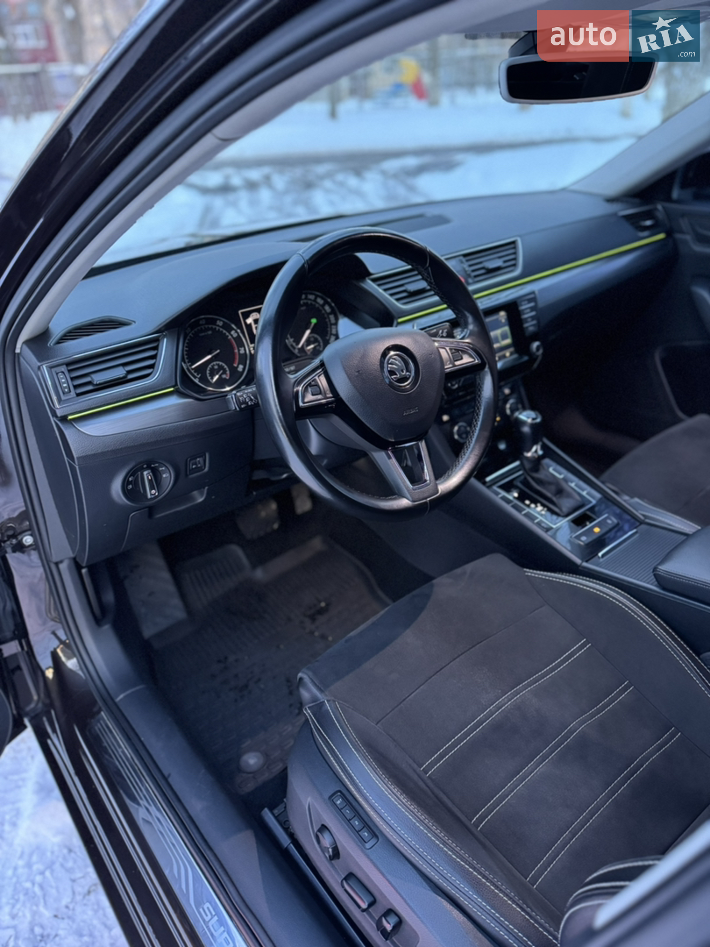 2015 Skoda Superb - мініатюра 8