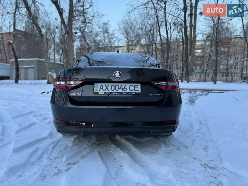 Skoda Superb 2015 VIN TMBAL8NP2GB300184 фото оголошення 4 з 49