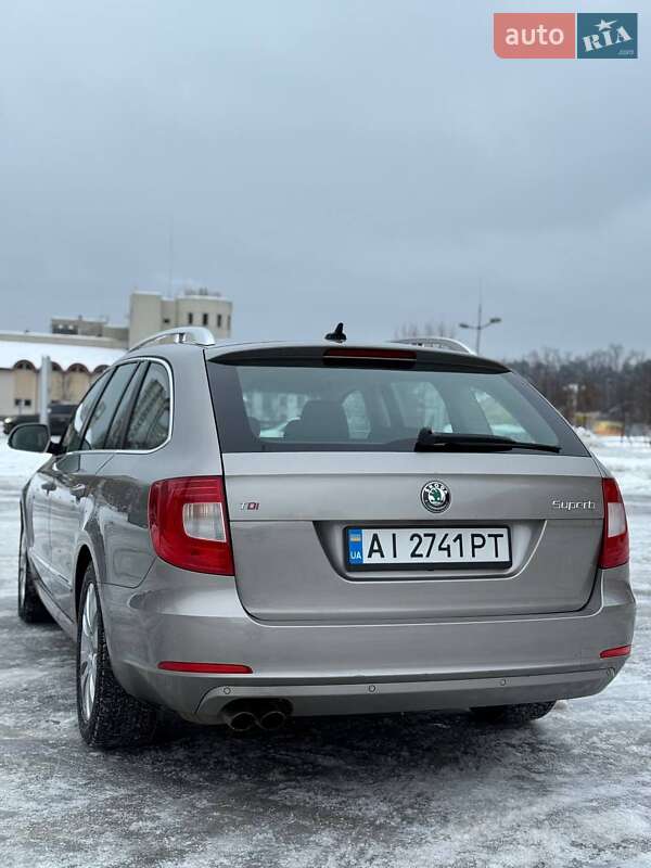 Универсал Skoda Superb 2012 в Киеве фото 5 Универсал Skoda Superb 2012 в Киеве
