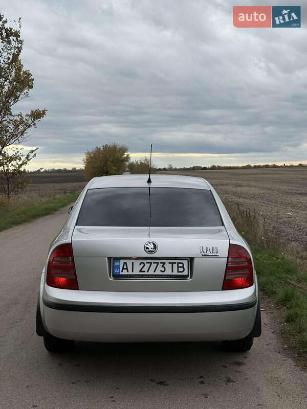 Ліфтбек Skoda Superb 2006 в Києві фото 7 Ліфтбек Skoda Superb 2006 в Києві