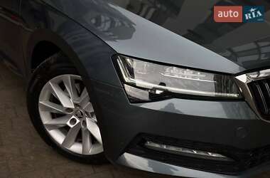 Ліфтбек Skoda Superb 2019 в Ужгороді