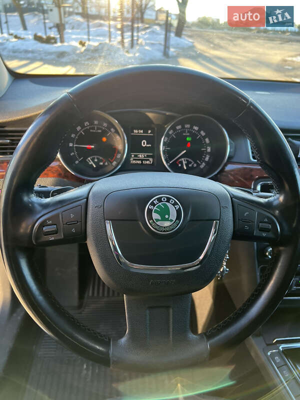 Універсал Skoda Superb 2011 в Луцьку фото 17 Універсал Skoda Superb 2011 в Луцьку