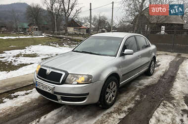 Лифтбек Skoda Superb 2002 в Тячеве