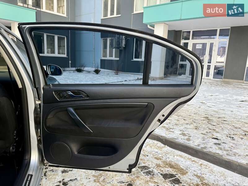 Лифтбек Skoda Superb 2007 в Одессе