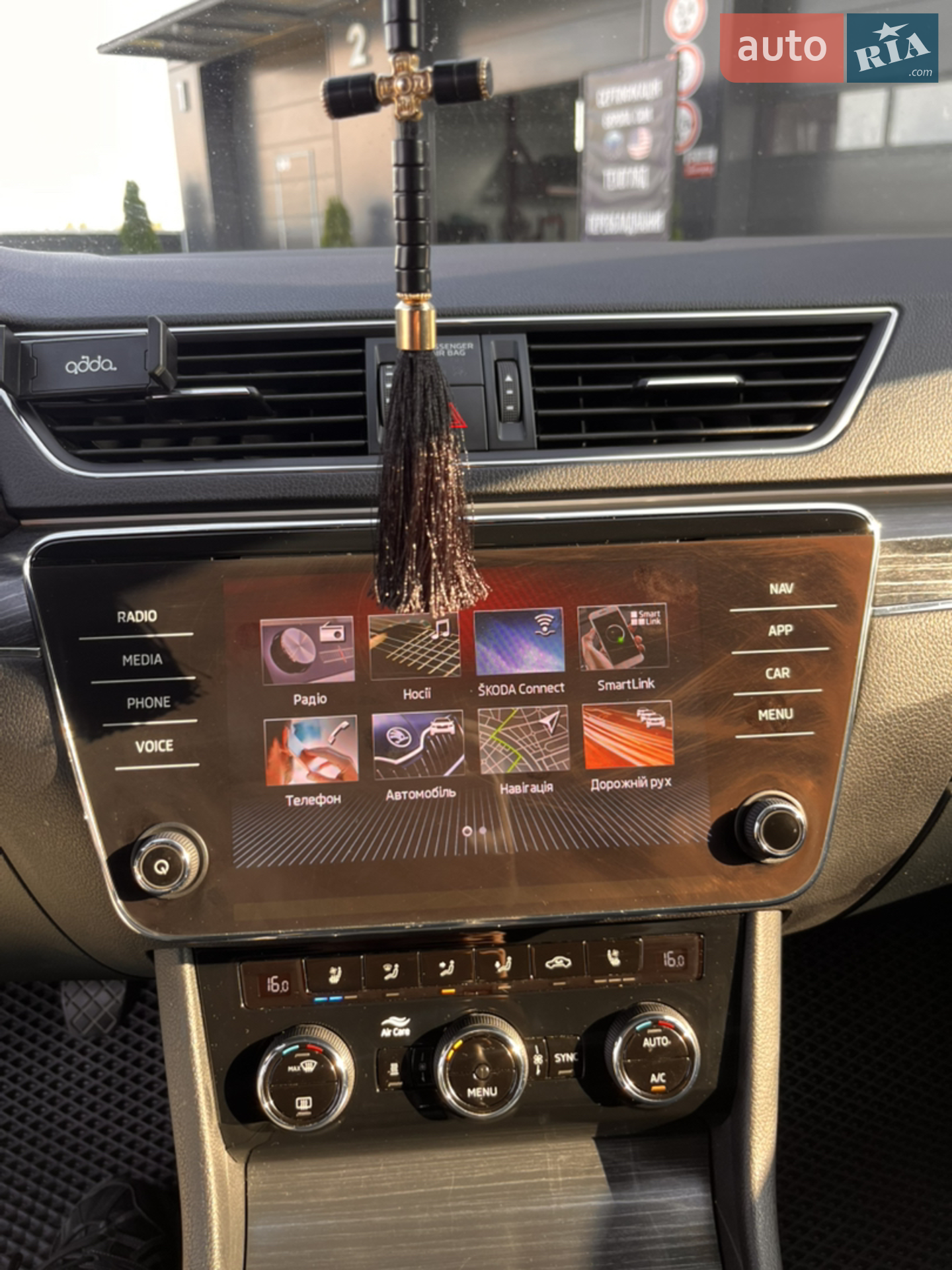 2019 Skoda Superb - мініатюра 11