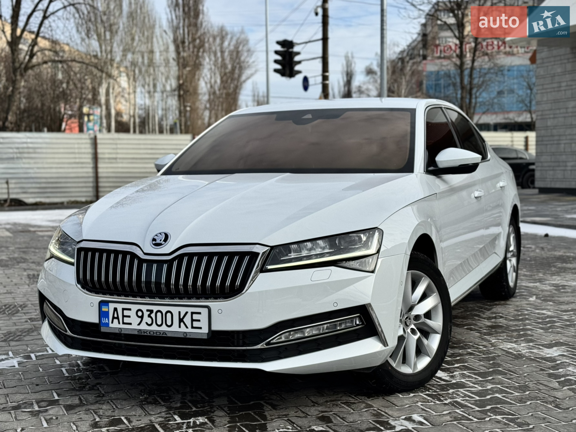 2019 Skoda Superb - мініатюра 2