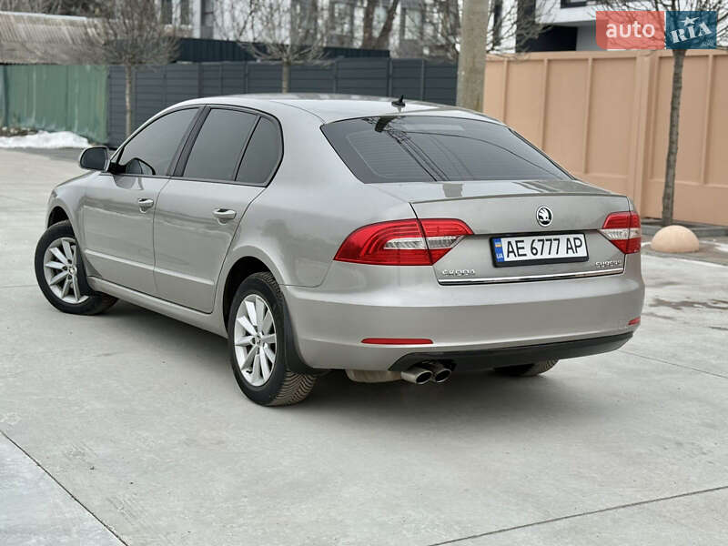 Лифтбек Skoda Superb 2014 в Павлограде