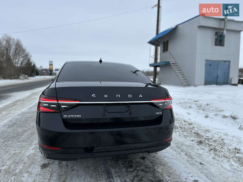 Лифтбек Skoda Superb 2019 в Киеве