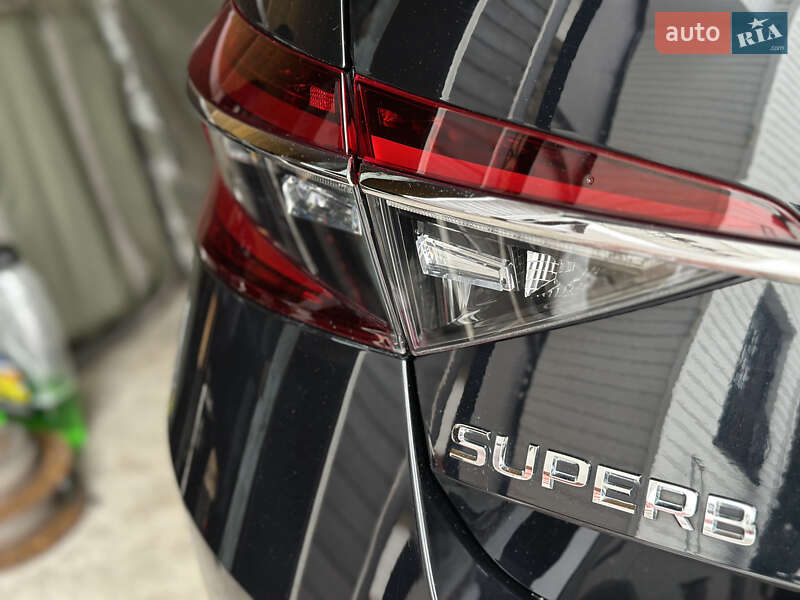 Лифтбек Skoda Superb 2019 в Киеве